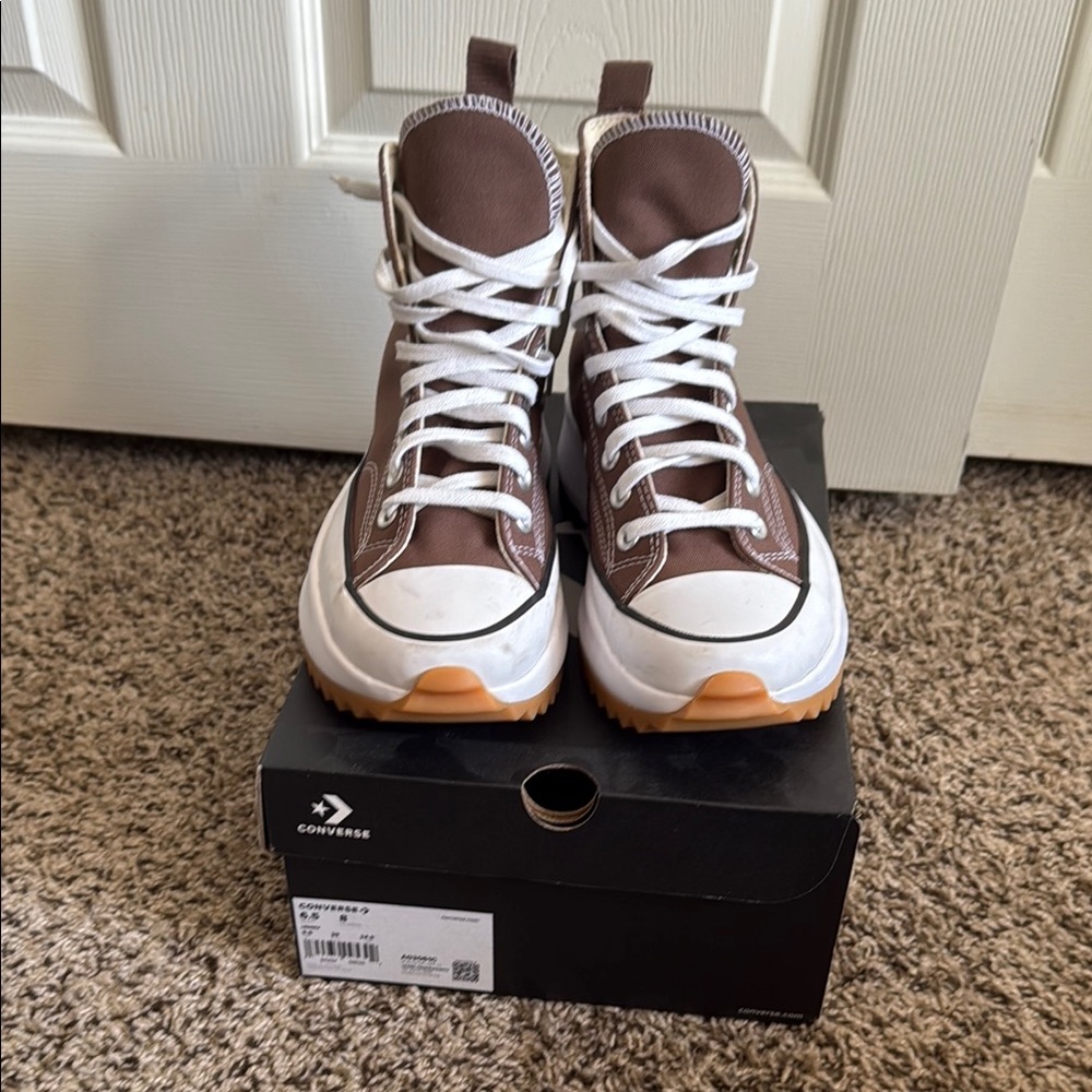 Converse Run Star Hike Platform High-Top in Brown